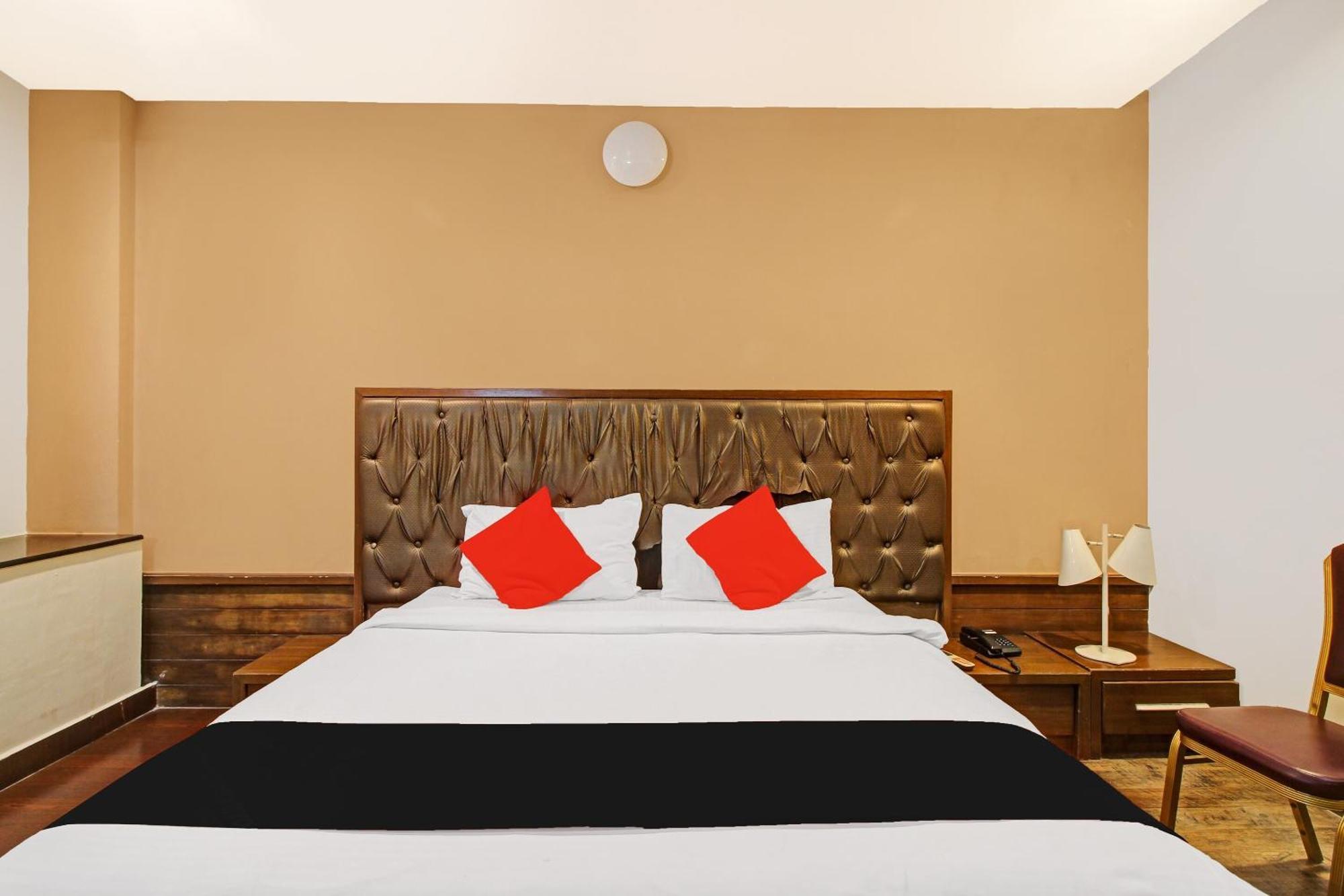 Collection O 82357 Hotel Surabhi Pride Trimulgherry Eksteriør bilde